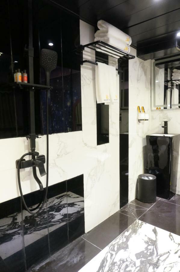Star City Hotel ฮ่องกง ภายนอก รูปภาพ